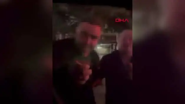 Ümraniye’de trafikte tartıştığı kadın sürücünün aracının camını yumrukladı